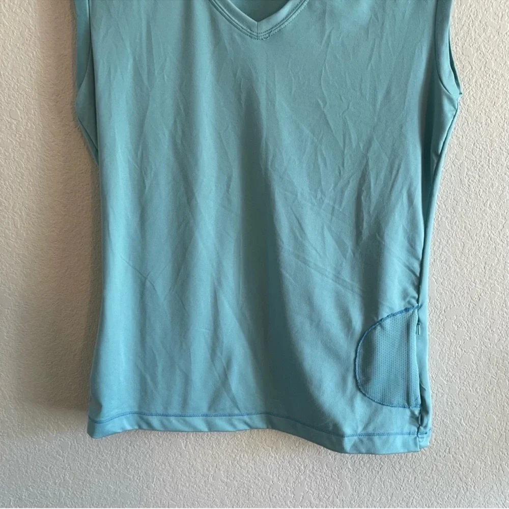ALO Cool Fit Teal Sleeveless Workout Yoga Side Zip V Neck Athletic Top